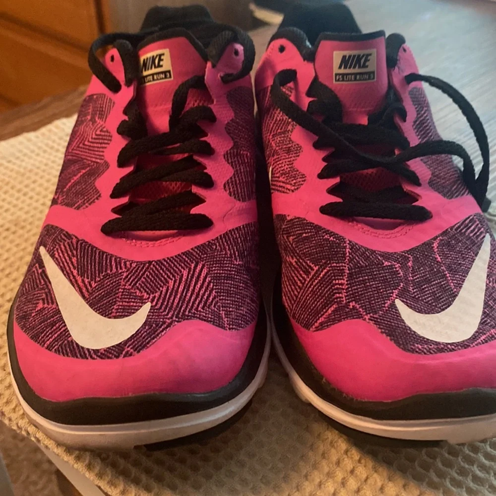Nike FS LITE RUN 3 - Picture 2 of 2